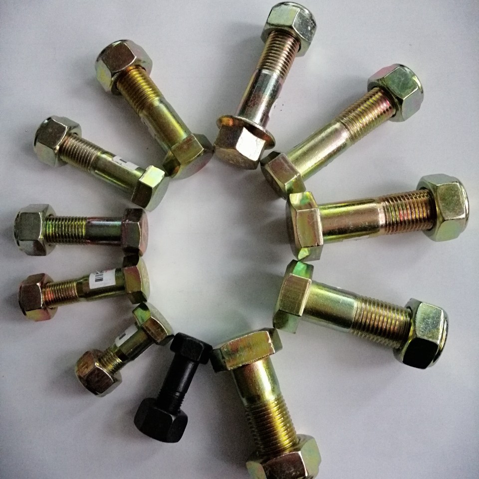 nj131bj130eq140eq153货车钢片自锁传动轴螺丝长高高强度防断型传动轴