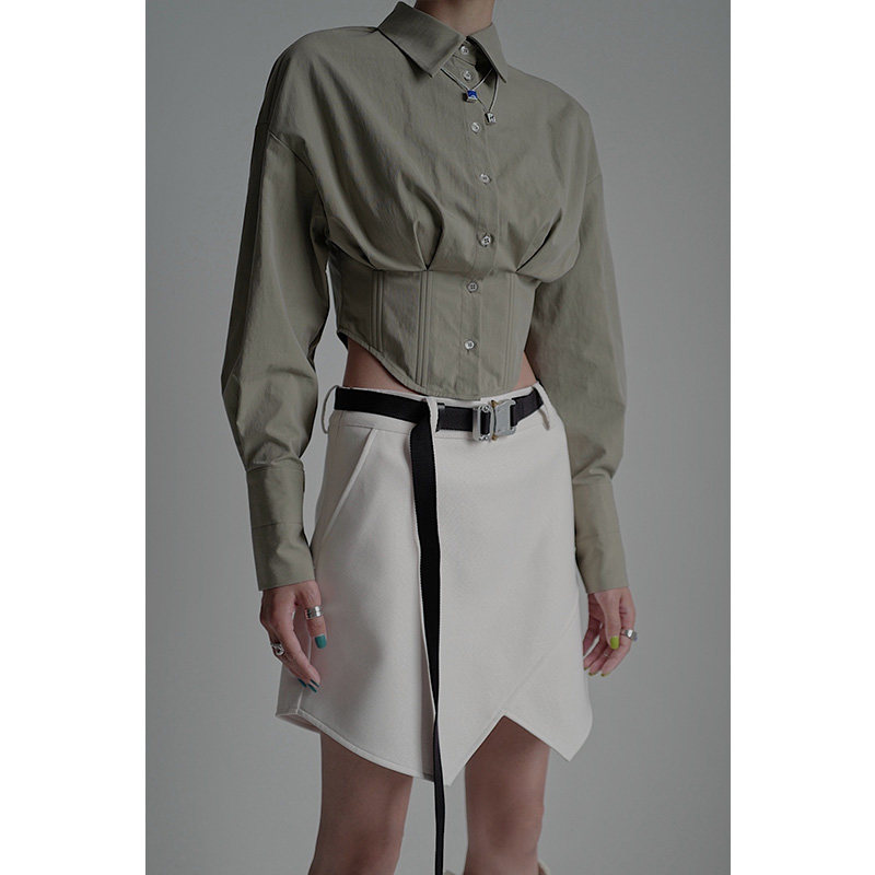 陈太太太太chentaitai抬头挺胸鱼骨收腰短款长袖白衬衫衬衫