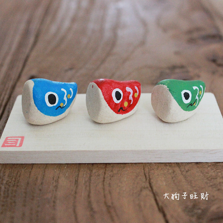 日本制作舍粗陶土彩色小锦鲤可爱摆件日式和风摆件