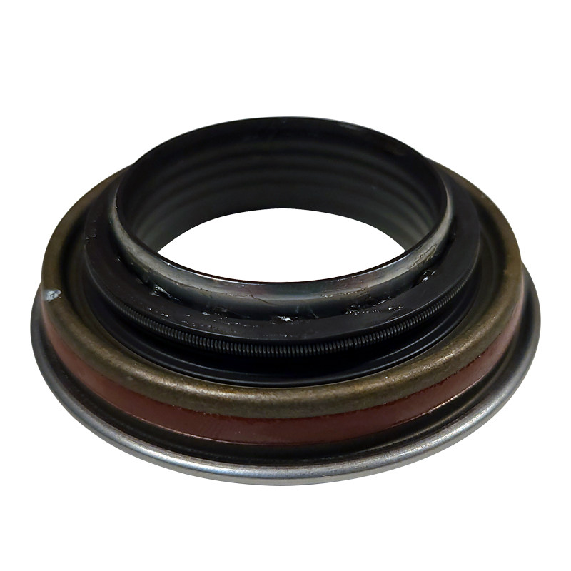 油封昂科威探界者xt5xt4四驱差速器后桥半轴传动轴油封