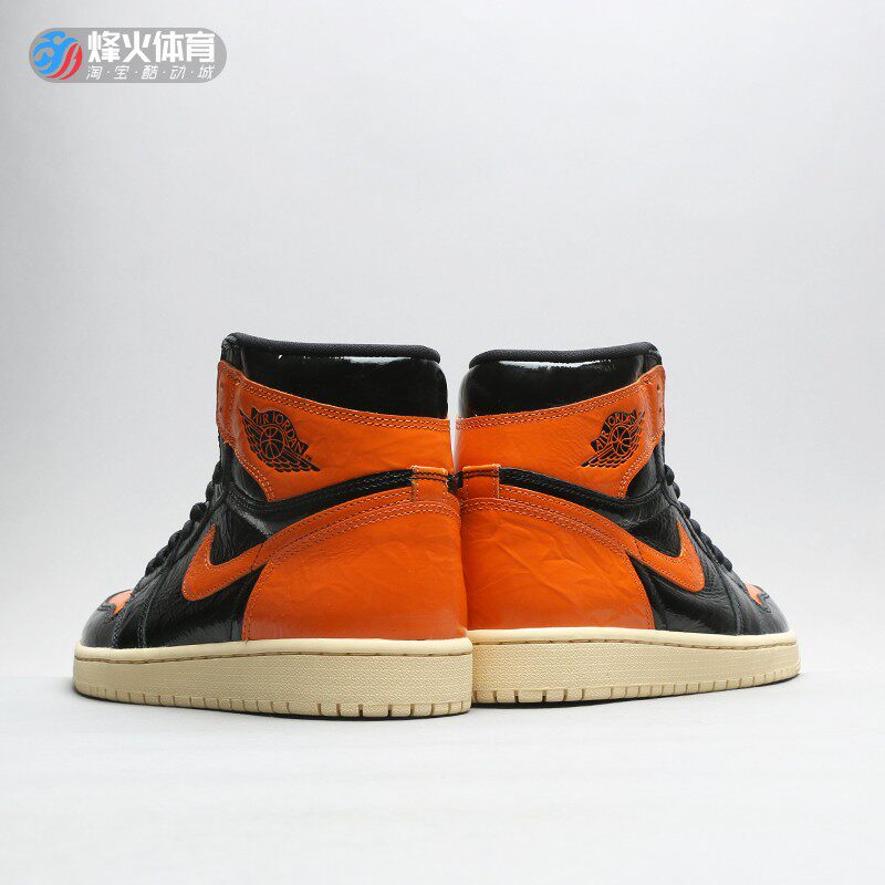 烽火air jordan 1 aj1 猪油漆皮黑扣碎篮板 555088 575441-028