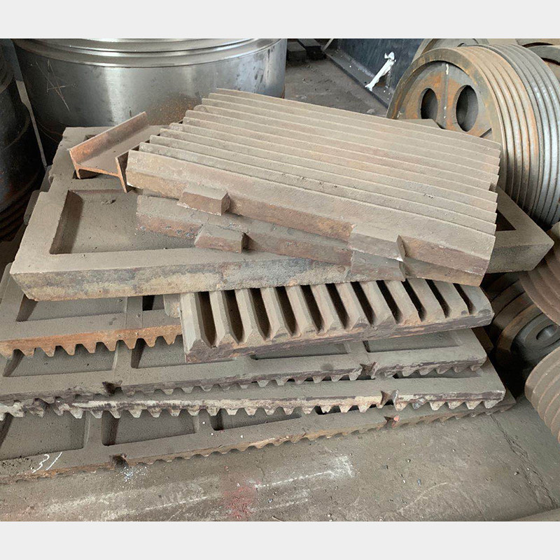 破碎机板鄂破机配件高锰钢齿板牙板活动固定破碎机