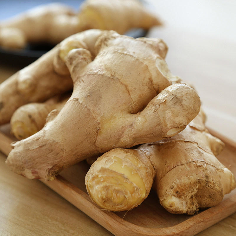 山东小姜晾晒风干自然风自然水洗母包安丘老姜生姜