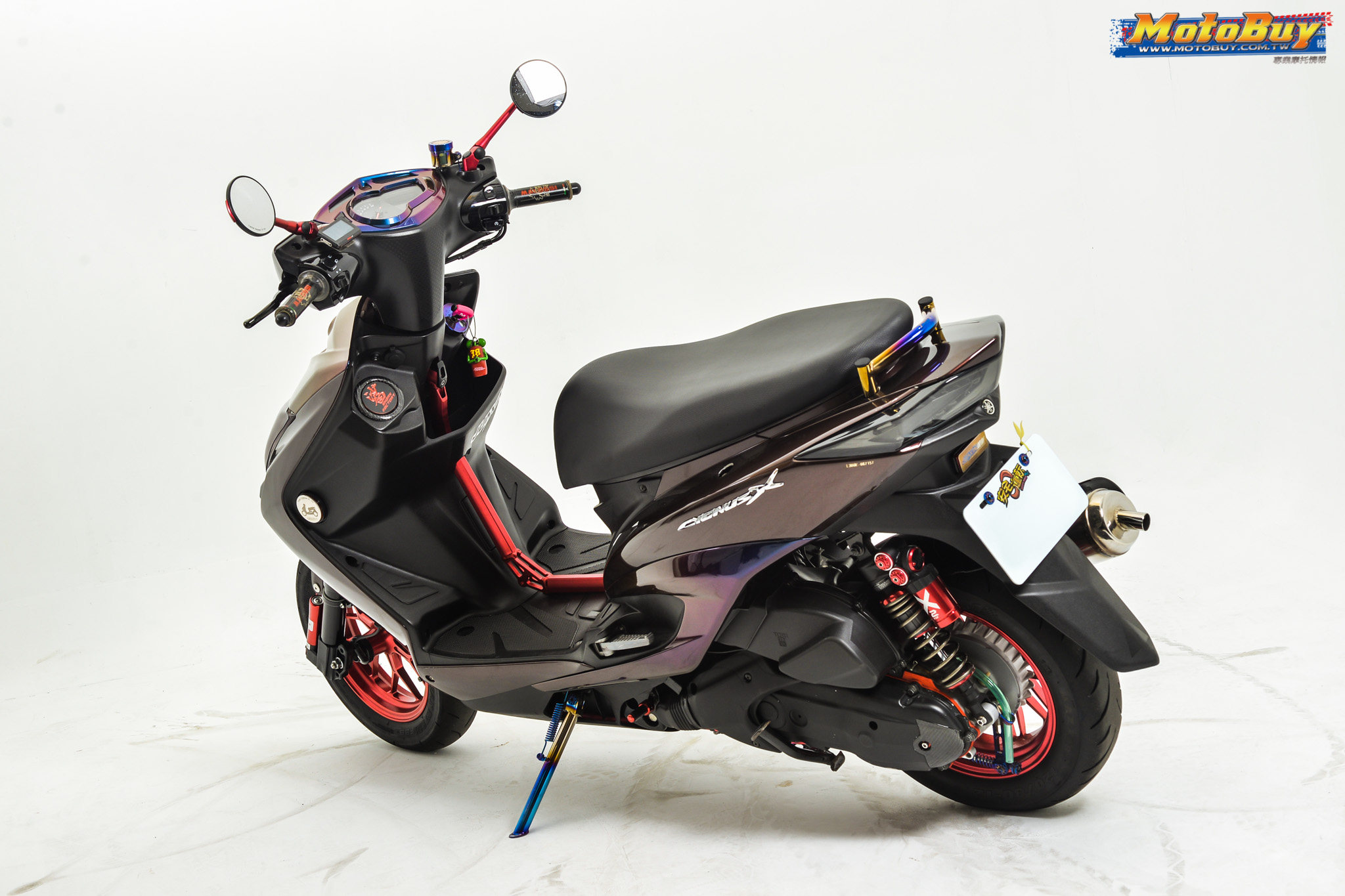 台湾leopardhunt狮王劲战三代目正钛合金扶手尾翼摩托车尾翼