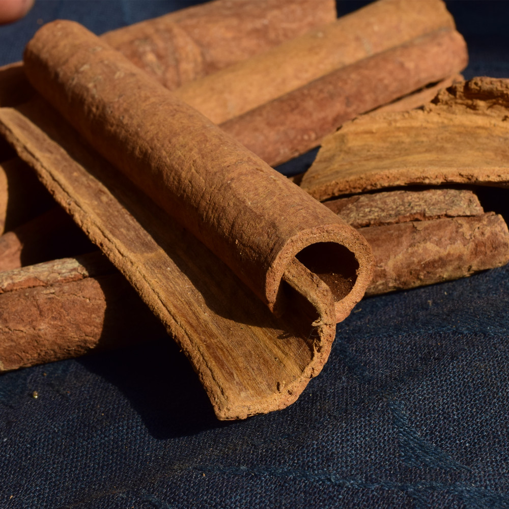 肉桂烟桂广西防城梧州桂皮香料调料另售八角花椒