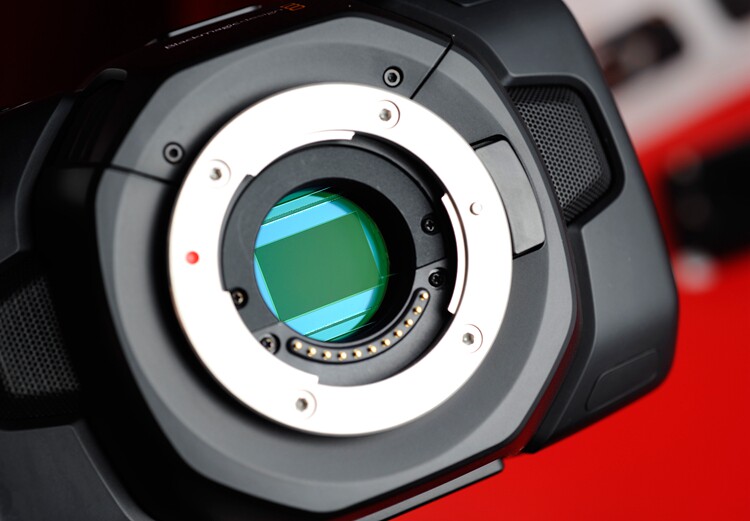 blackmagicbmpcc4k6k二代m43卡口商用数码摄像机