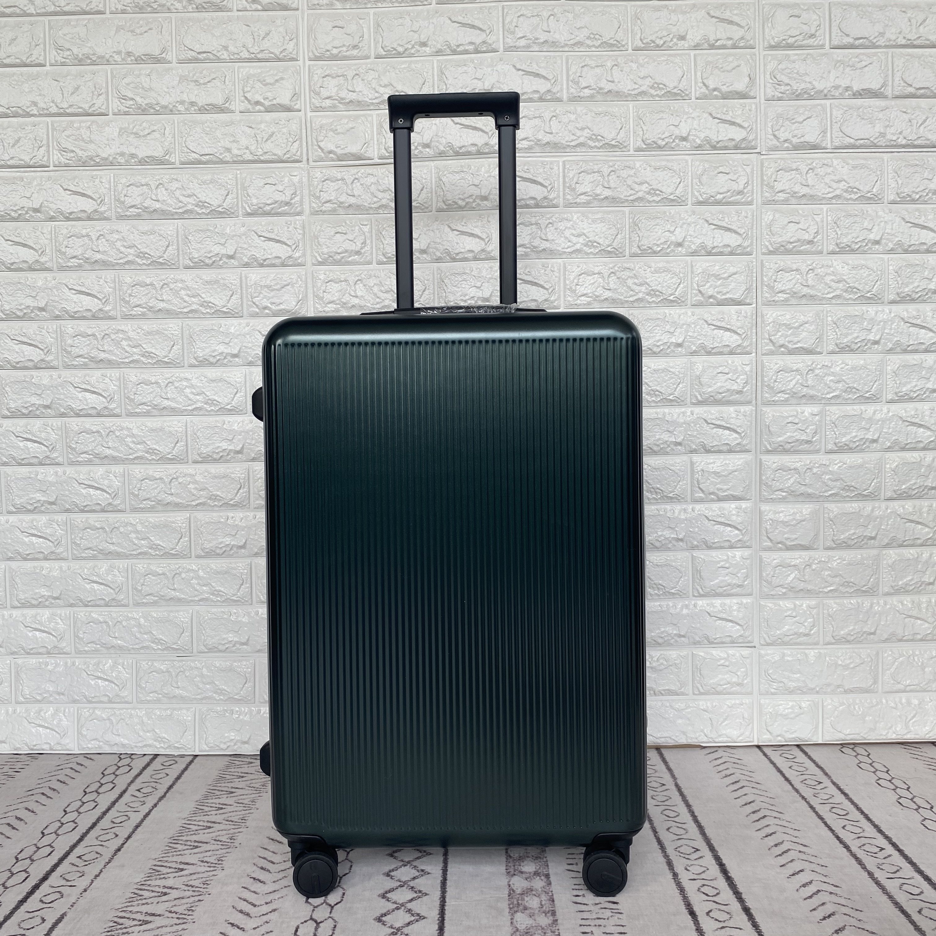 出口日本marrlve正品品登机箱商务出行托运行李箱时尚旅行箱