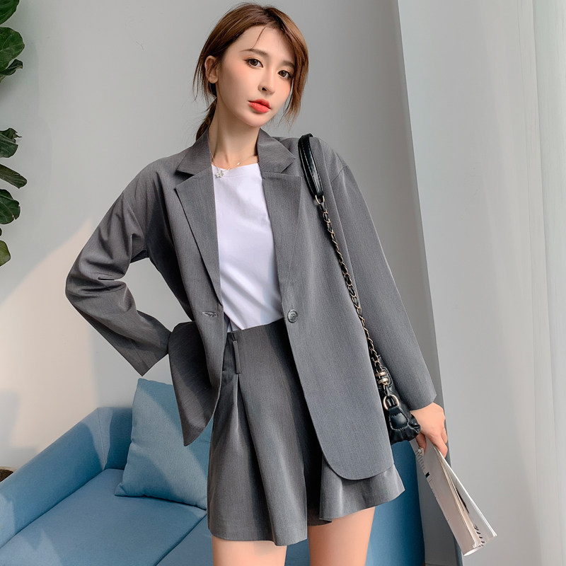 春夏宽松裤裙短裤外套西服显瘦休闲韩版夏秋西装