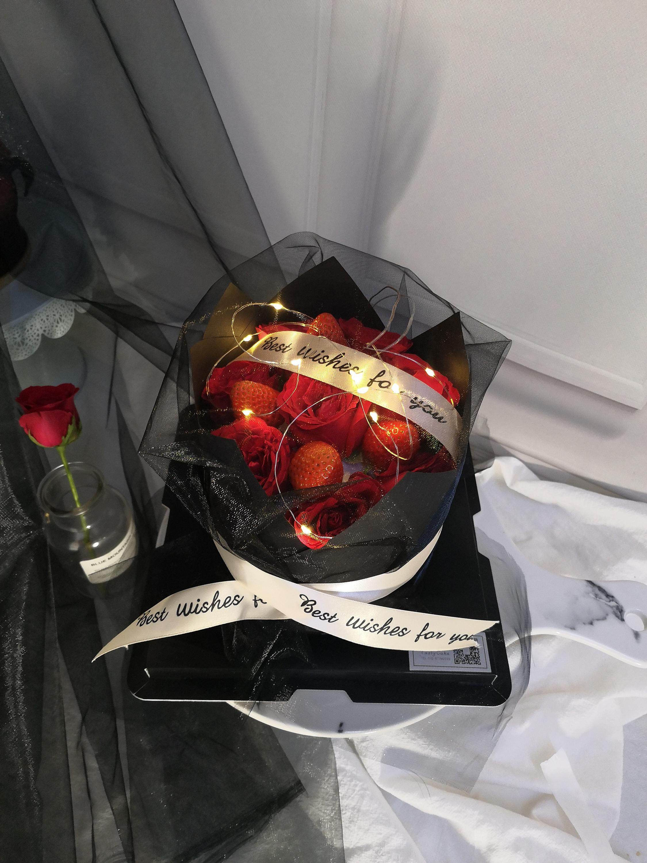 热销网红ins女神玫瑰鲜花表白七夕情人节生日蛋糕新鲜蛋糕