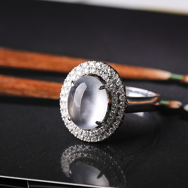 103珠宝月轮皎洁不辞冰雪老坑高抛荧光玻璃戒指