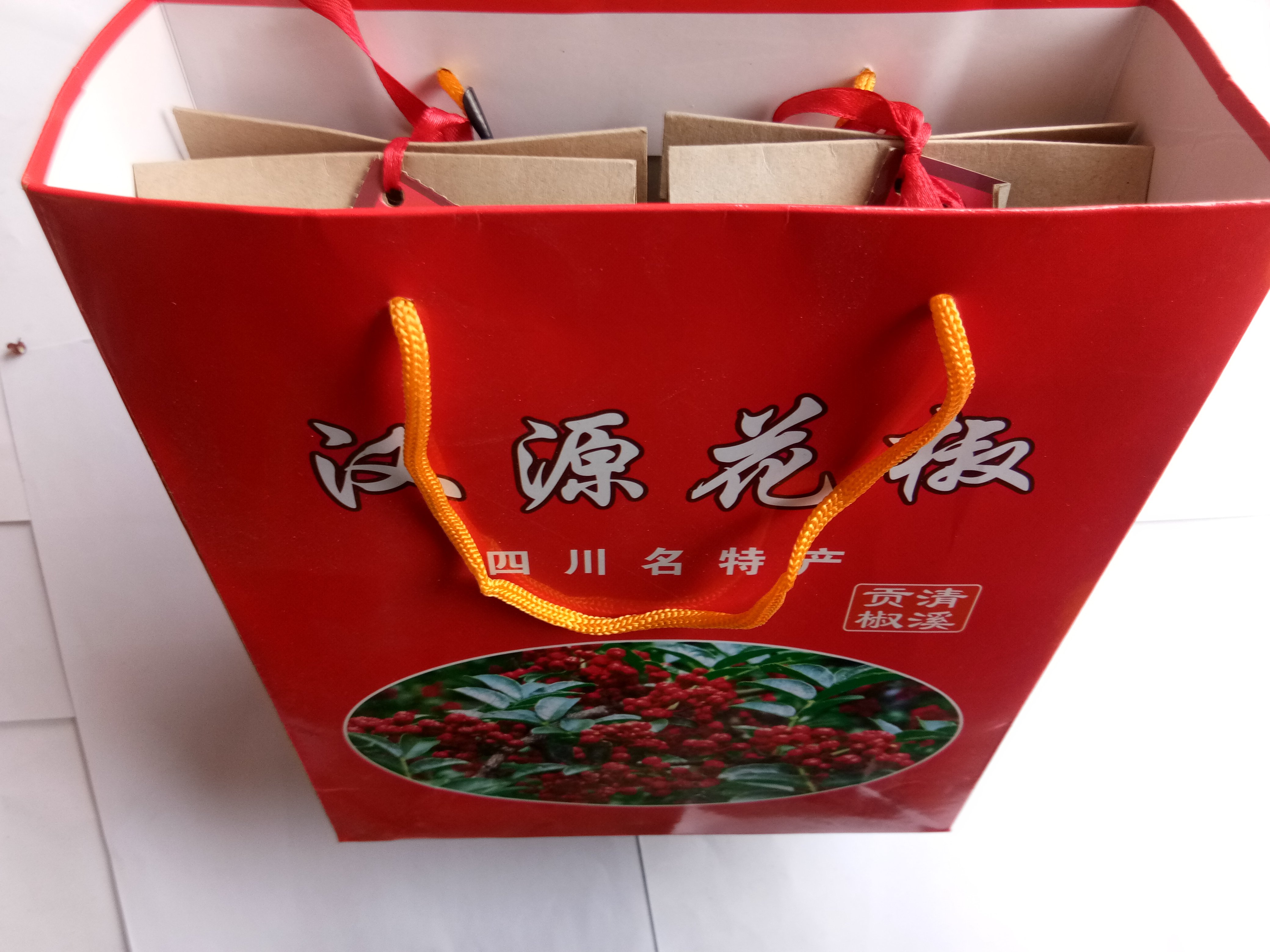 四川省新货农家产品500g包邮牛皮纸袋装汉源大红花椒