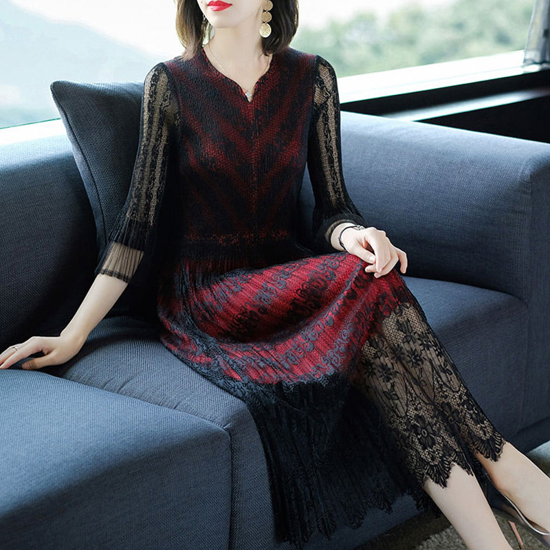 大码阔太太太女人味连衣裙一夏高贵适合45岁女人连衣裙