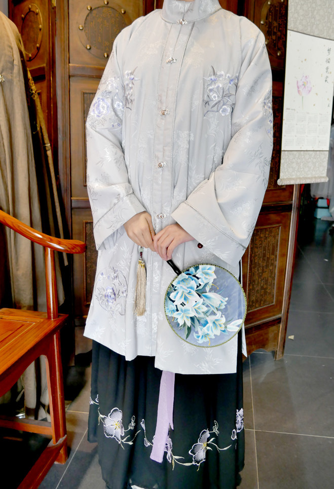 独家原创私人定制汉服绣花明制立领对襟袄裙汉服定制
