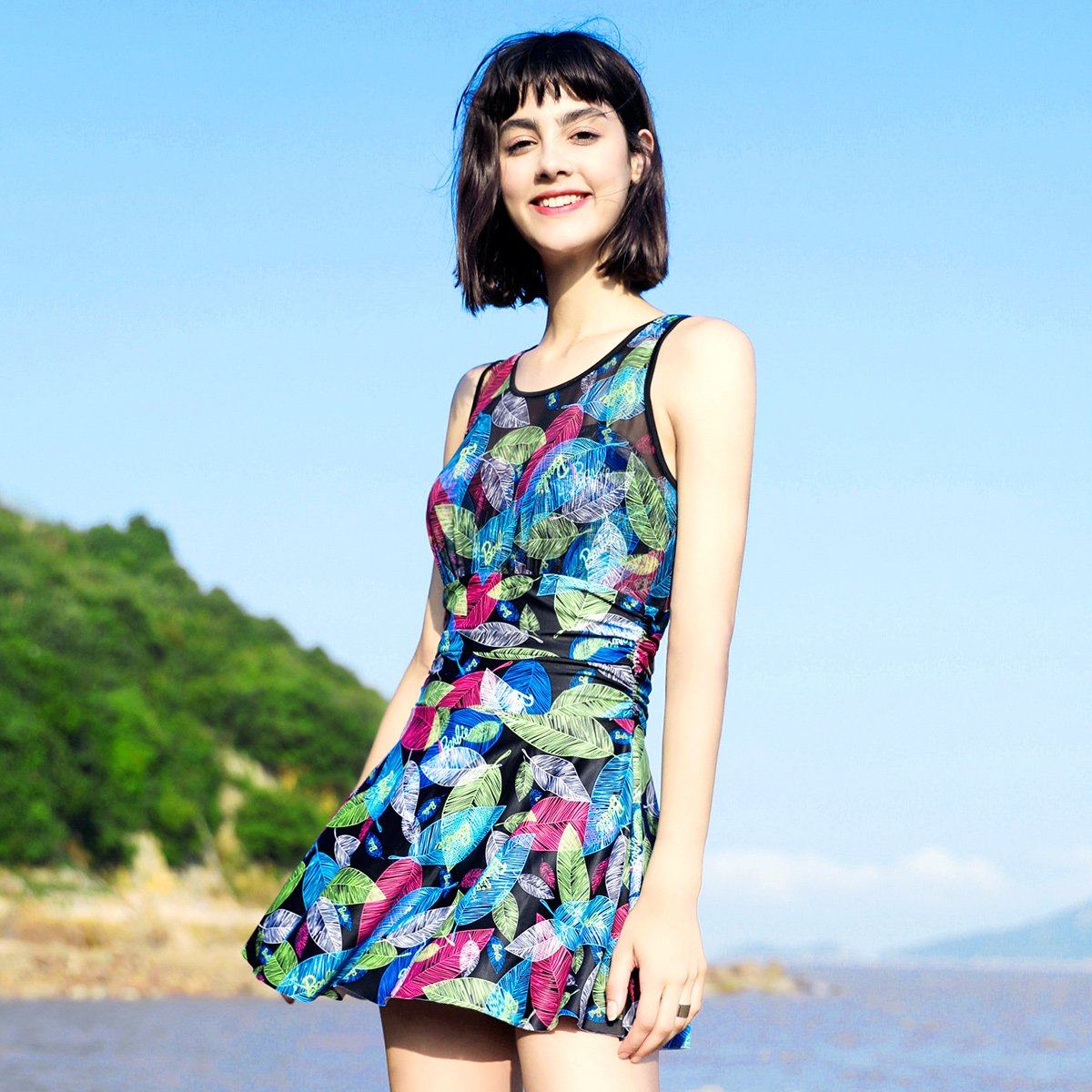 泳衣女保守平角裙式连体游泳衣显瘦遮肚性感韩国2018新款泡温泉