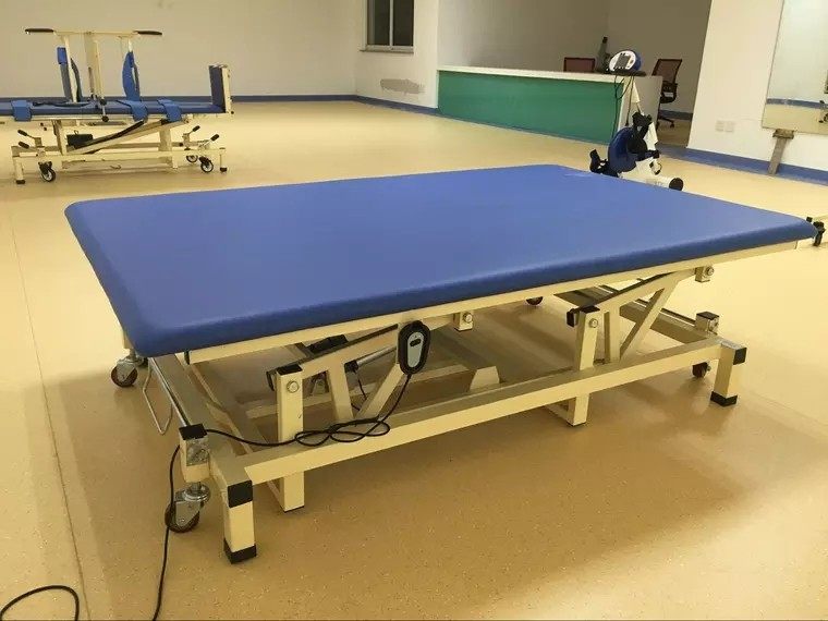多体位床康复pt训练电动升训练床理疗美容保健按摩床护理