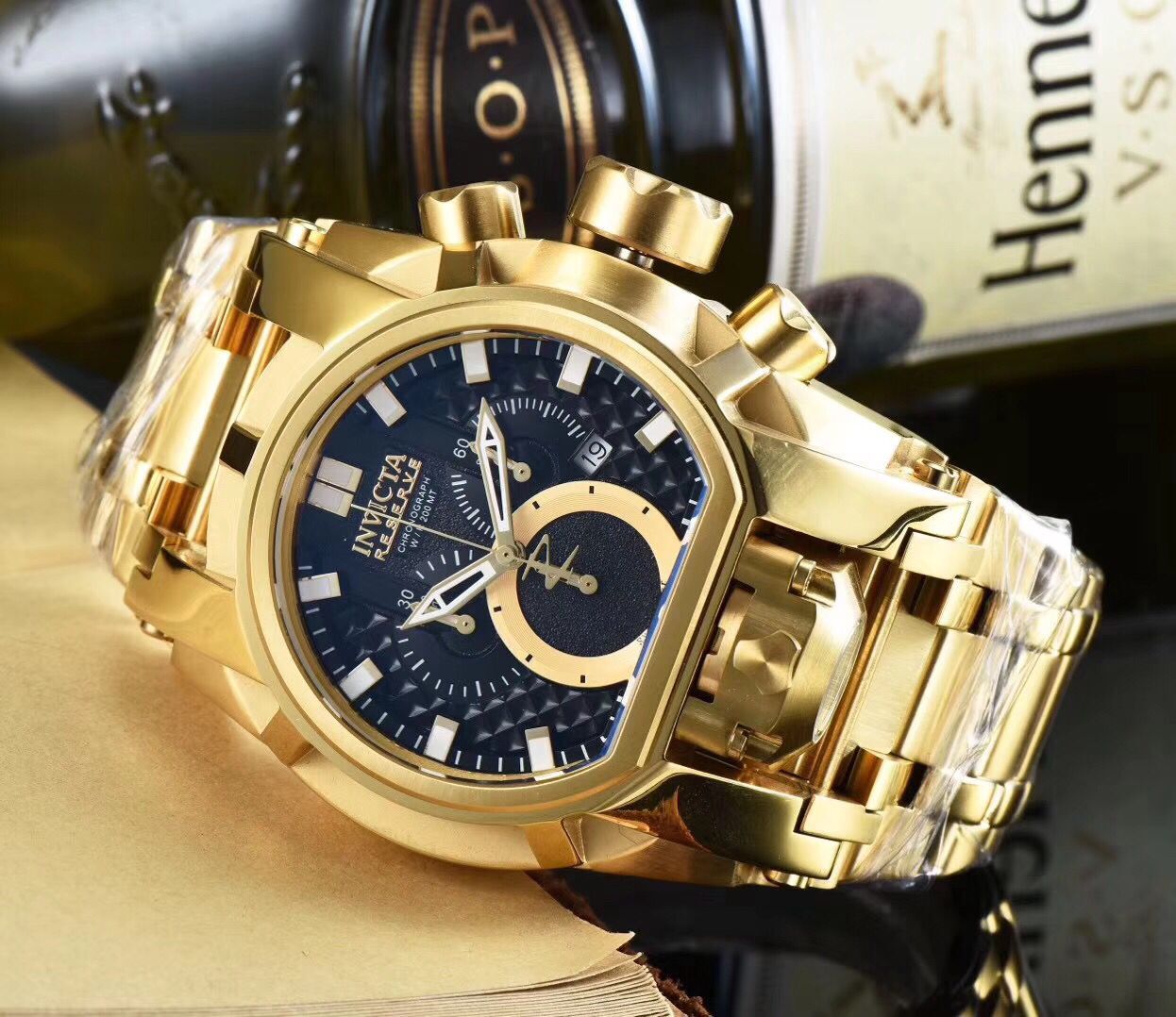 英佛他 Invicta /因维克塔 25207 大表盘不锈钢石英计时手表