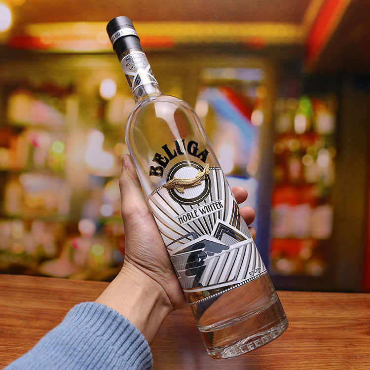 进口俄罗斯伏特加belugavodka白鲸纪念版700ml配制鸡尾酒伏特加