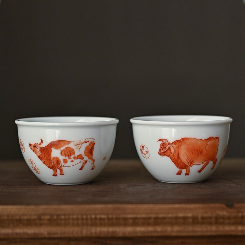 景德镇陶瓷茶杯矾红手绘五牛品茗杯牛转乾坤缸杯大号茶杯