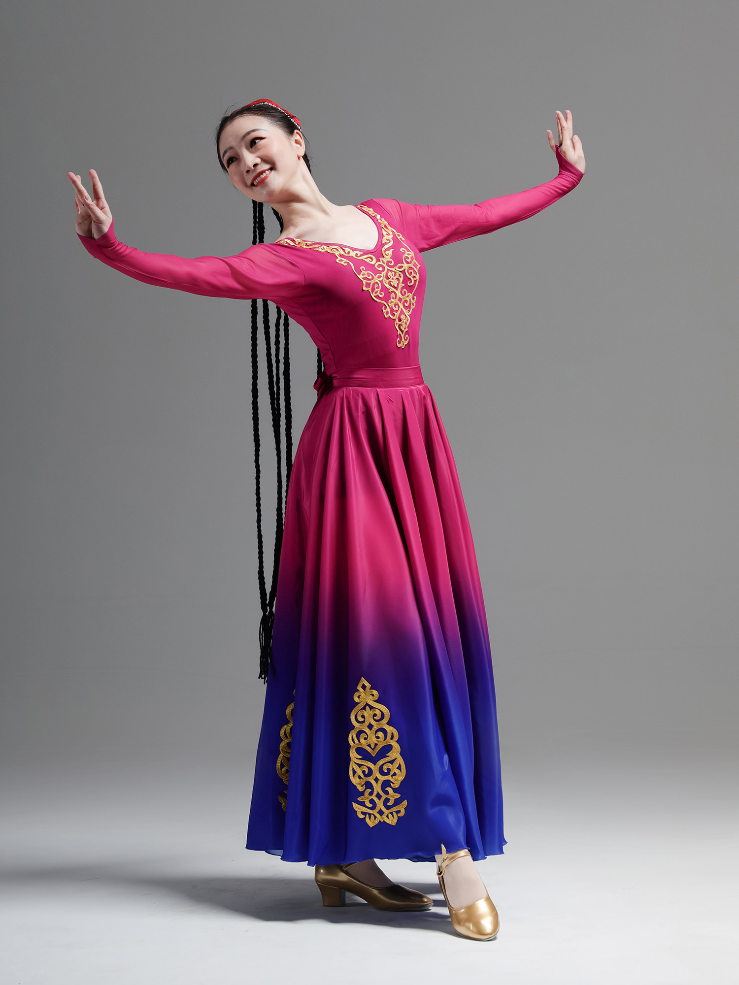 定制维吾尔族舞蹈演出表演服装课间民族风女款顶婉民族服装