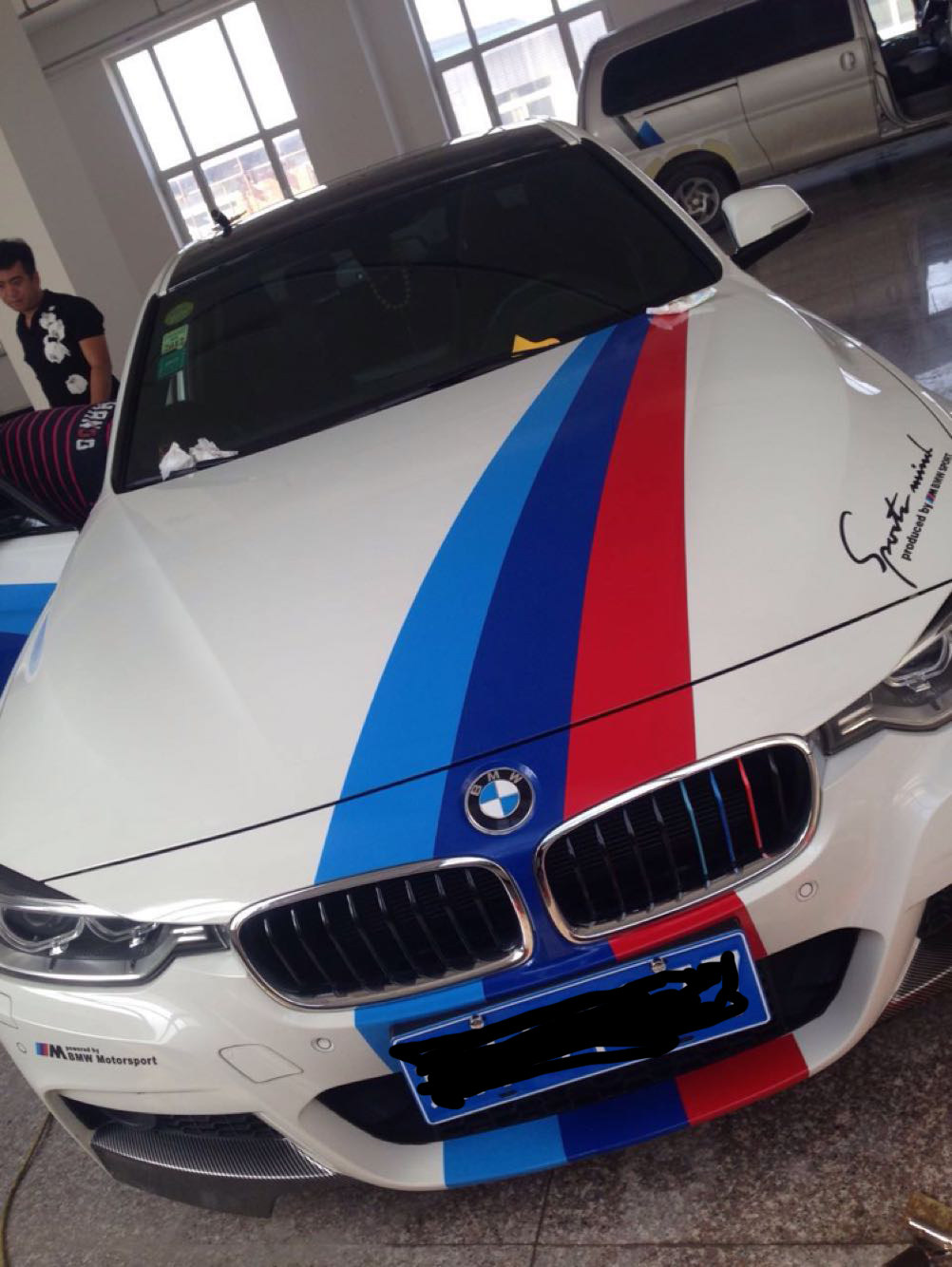 适用于x6x5ac改装x1x3z4m4三色色条宝马拉花汽车汽车装饰贴