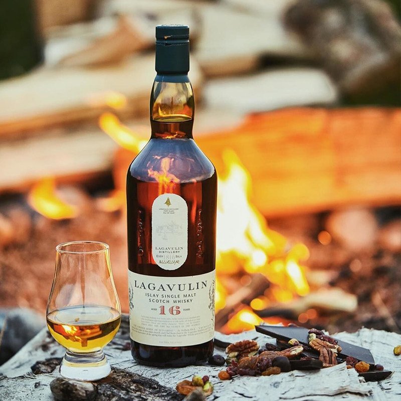 lagavulin乐加维16年艾莱单一麦芽苏格兰威士忌威士忌