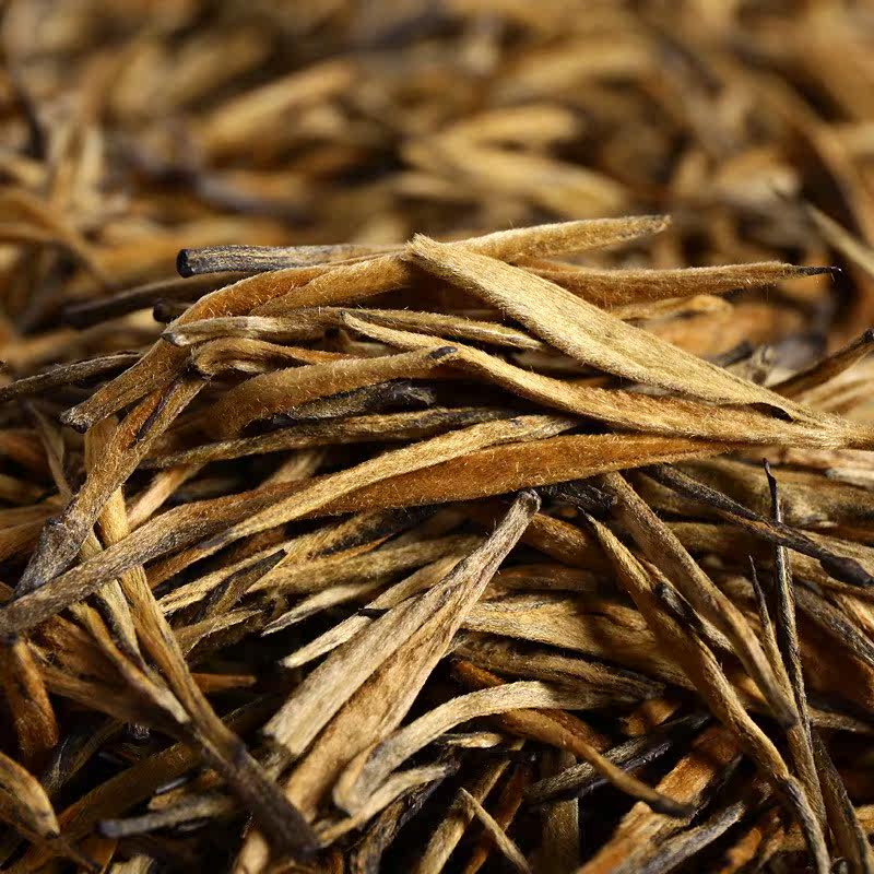 云南红茶2020年凤庆金芽小金金针单芽蜜理条正山小种