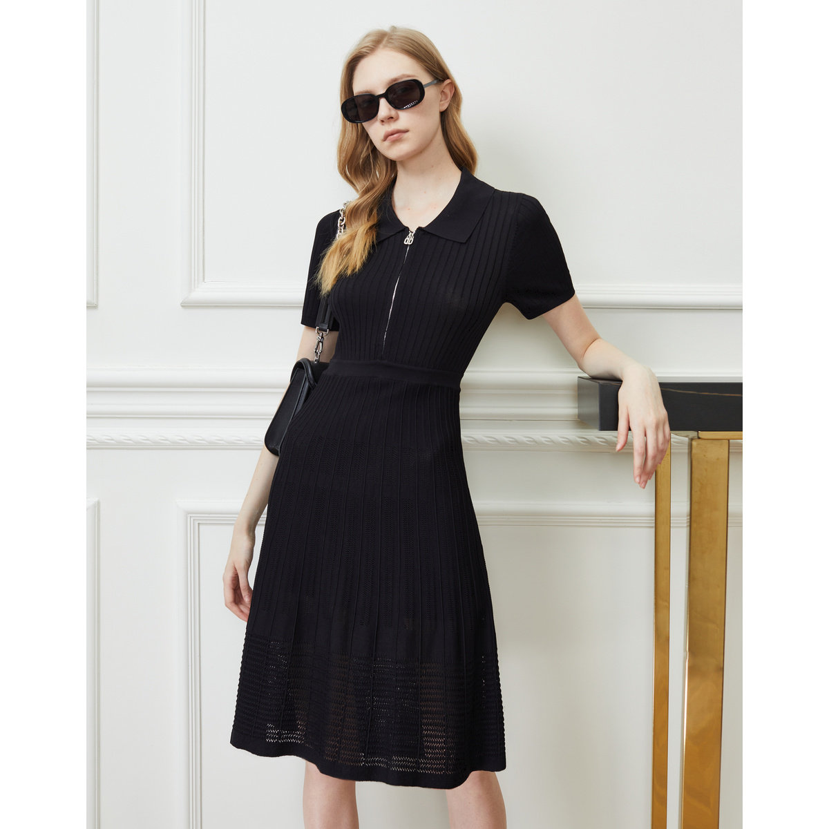 dkny唐可娜儿2023春夏新品通勤翻领半开提花短袖连衣裙