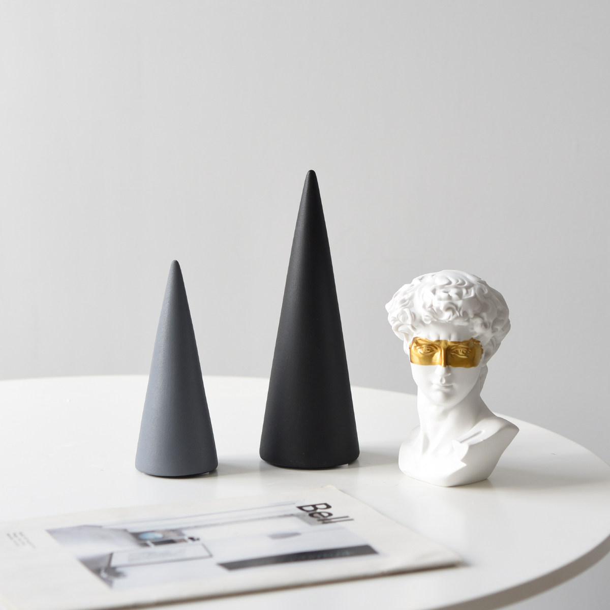 北欧现代简约样板样板房房间创意几何体个性手表首饰摆件