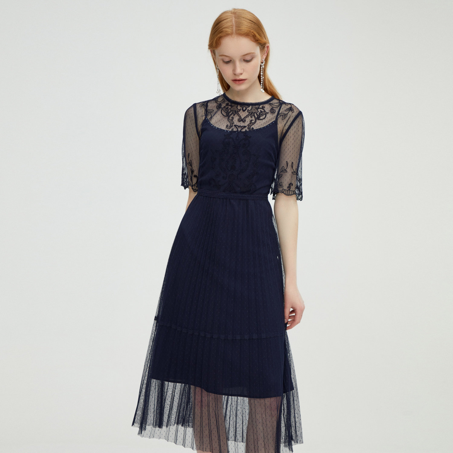 juzui玖姿官方奥莱店2021夏季新款时尚网纱蕾丝刺绣优雅女连衣裙