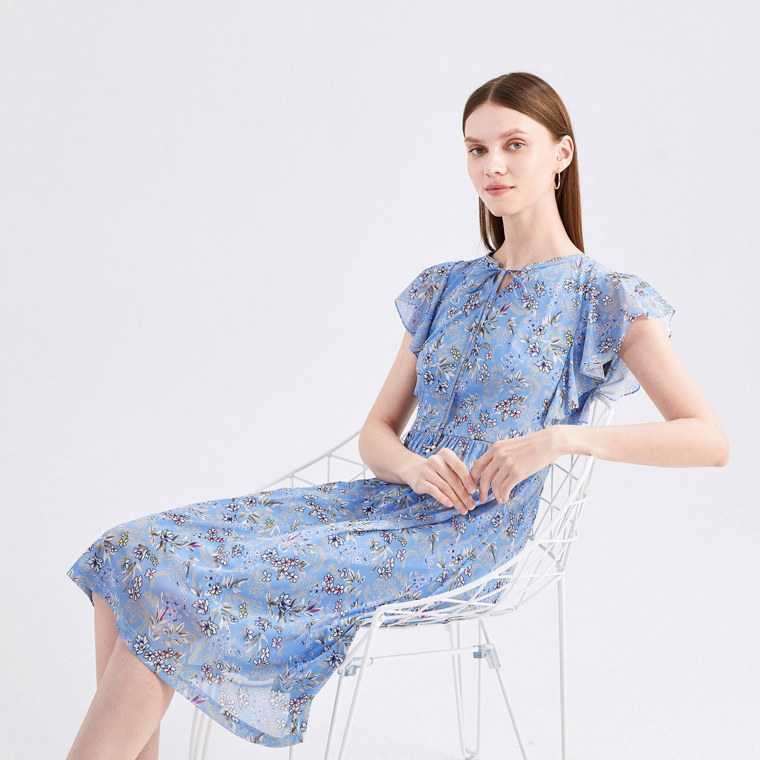 juzui/玖姿夏季新款系带荷叶边收腰碎花女连衣裙jtax50073