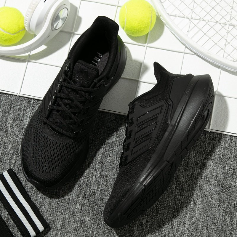 adidas阿迪达斯男鞋2021新款黑色休闲休闲运动运动鞋透气跑步鞋