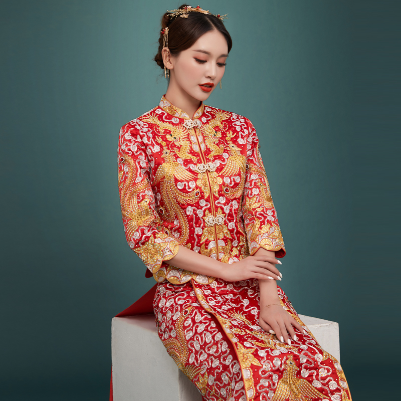 金银结婚礼服中式敬酒服女秀禾新娘线盘裙褂旗袍