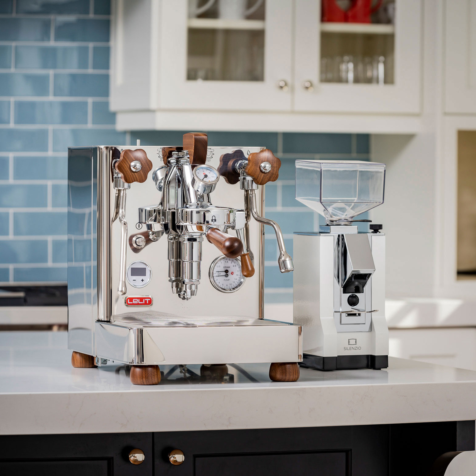 现货意大利lelitbiancamp变压拨杆双锅炉pid旋转咖啡机