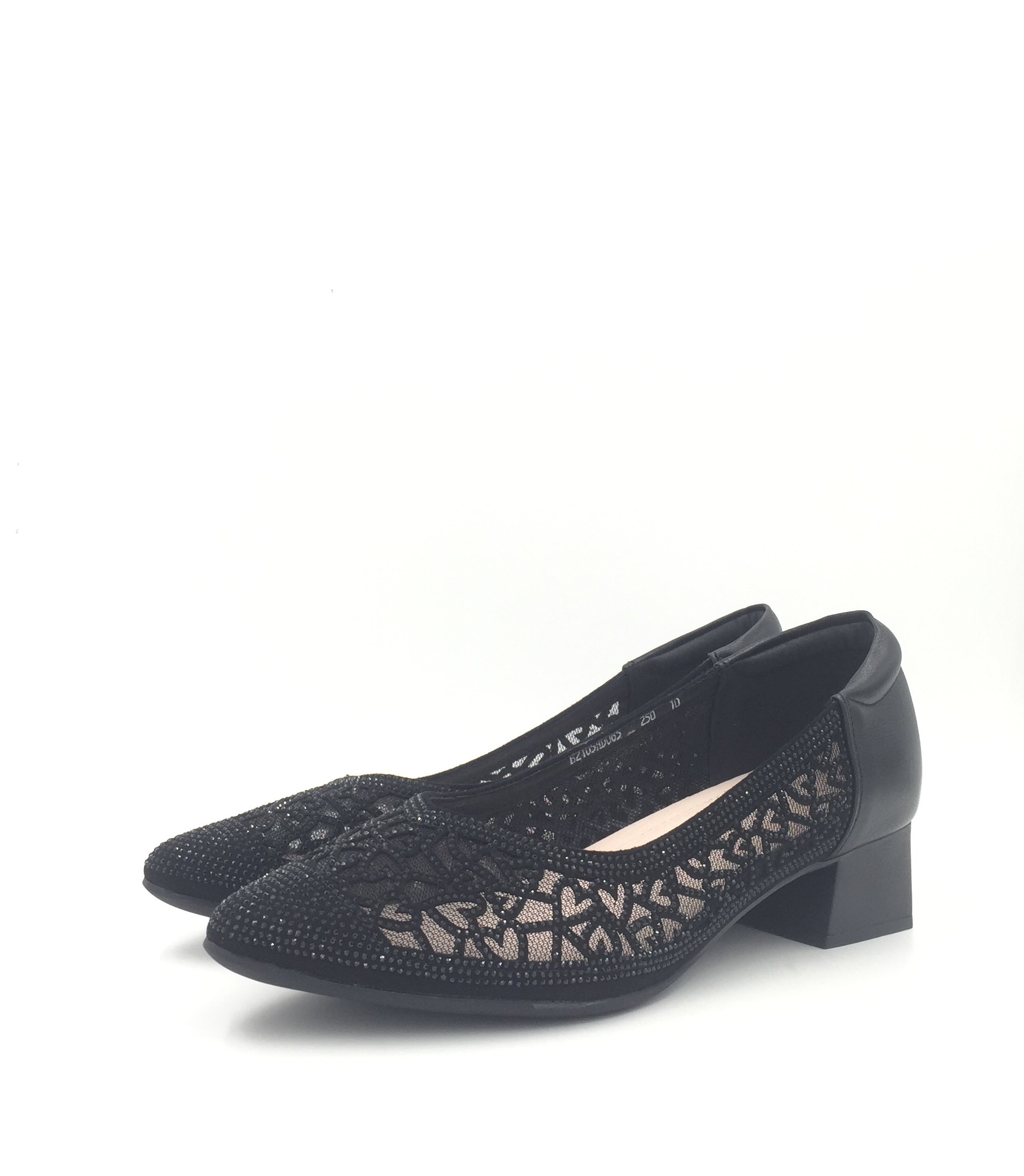 菱光尖头女鞋特大水钻粗跟浅口镂空2021年网纱单鞋