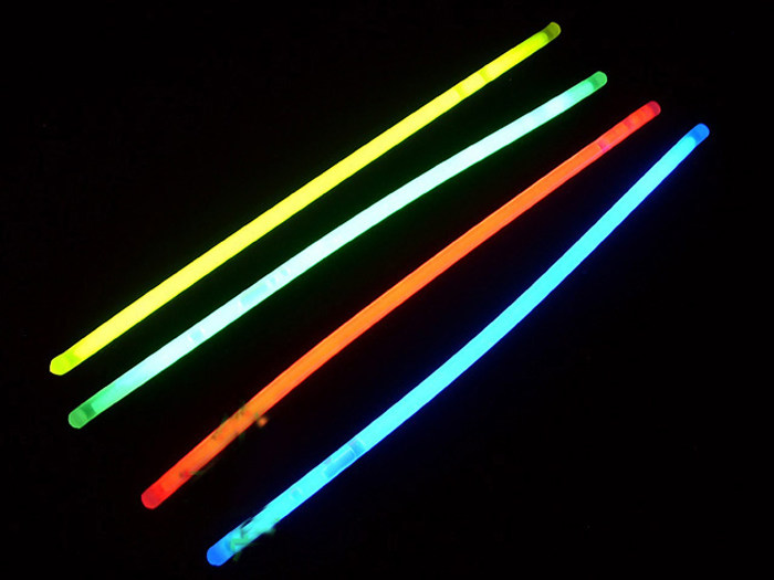 荧光一次性演唱会手镯转接头diy发光小玩玩具75根荧光棒
