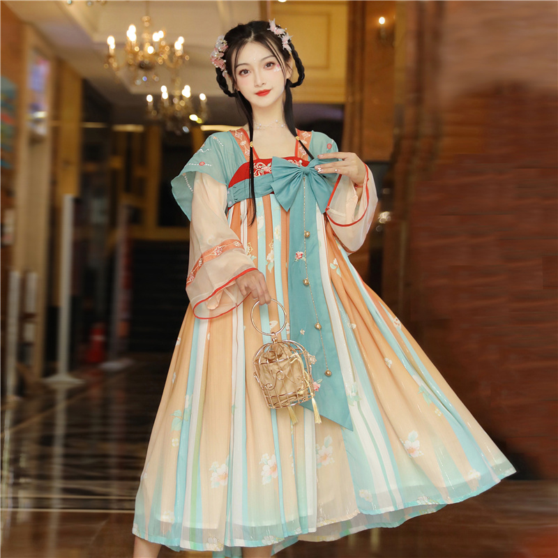 十三余荣耀连衣裙长袖国风联名王者小豆神鹿遇见汉服