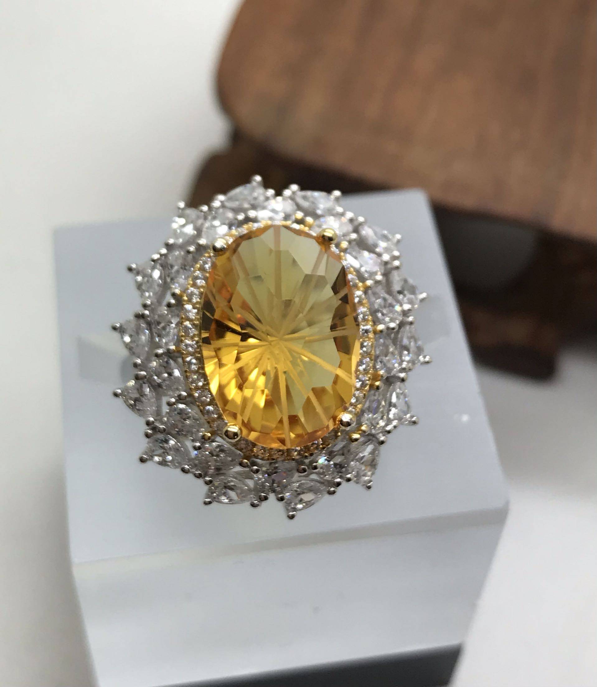 融禧珠宝新品推荐烟花切工黄水晶豪华款大戒指双层戒指