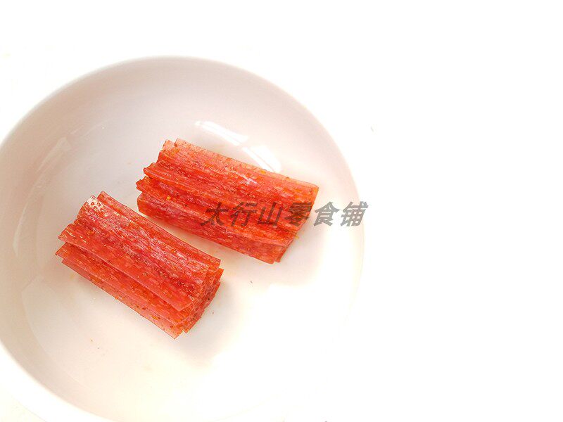 红鲤鱼辣条128g麻辣红辣条零食亲嘴鲤鱼肉麻辣味面筋制品