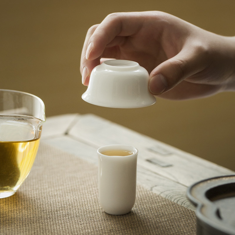 向美品鉴闻香茶道茶艺师专用主人小茶杯陶瓷品茗闻香杯