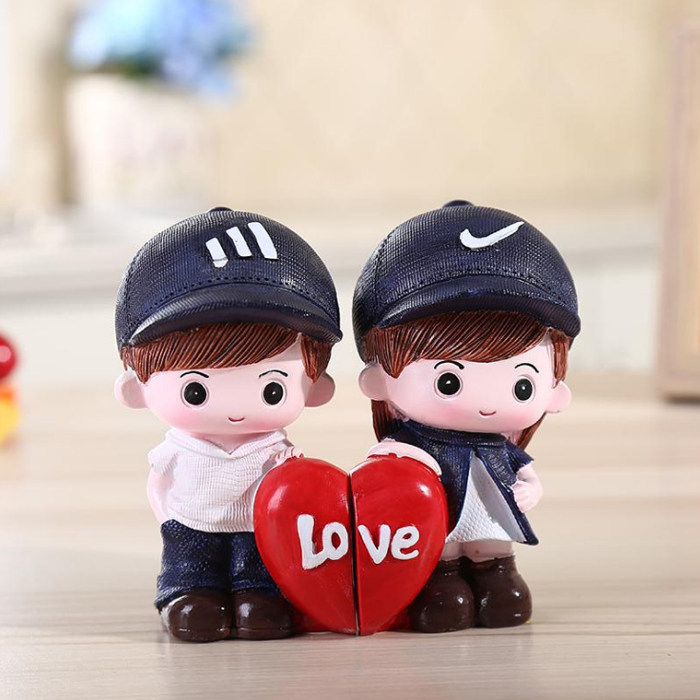 q版情侣公仔一对生日礼物创意礼品迷你小号可爱卡通玩偶树脂摆件