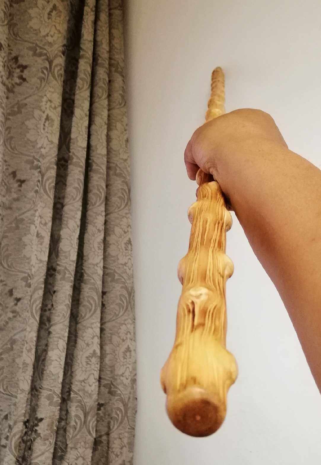 云南太极砸伤落石鞭杆兵器陀螺武术木直降龙陀螺