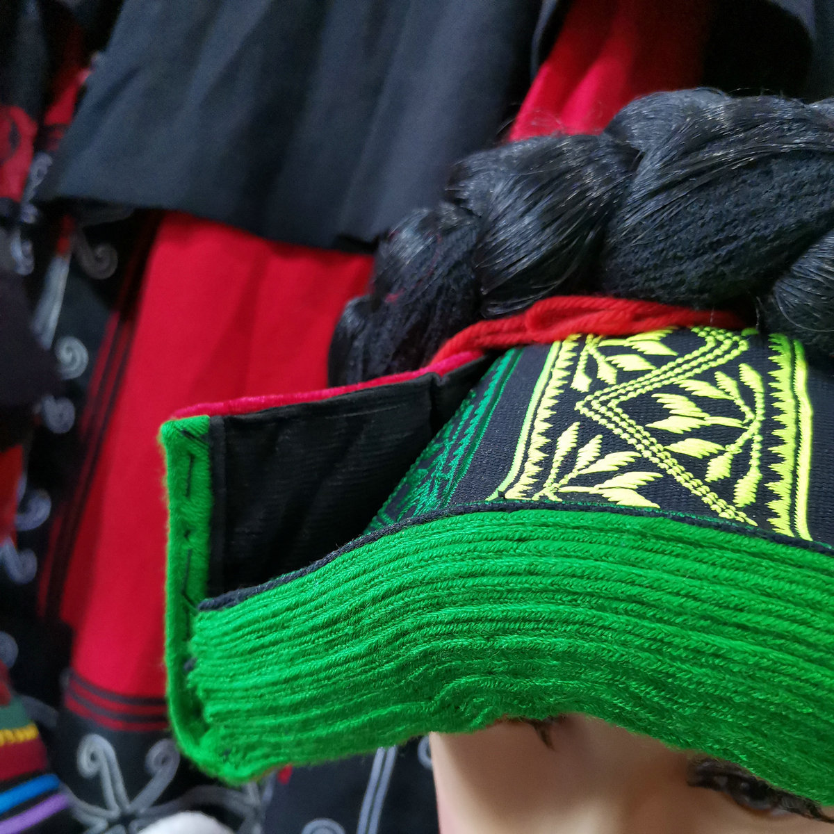 帽子四川凉山甘洛彝族瓦盖手工绣花女孩子结婚民族服装