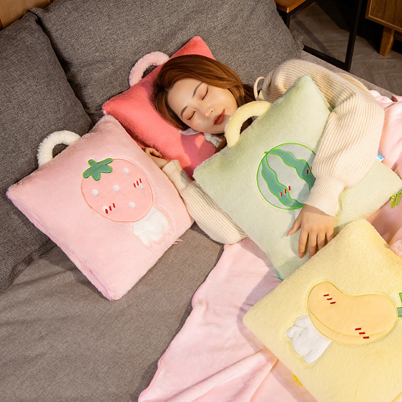 抱枕被子两用枕头女生睡觉车载车内二合一毯子抱枕被