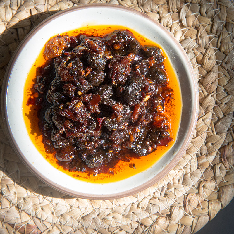 野食小哥黑蒜牛肉酱大粒牛肉香辣酱手工拌饭酱拌面下饭酱180g*2瓶