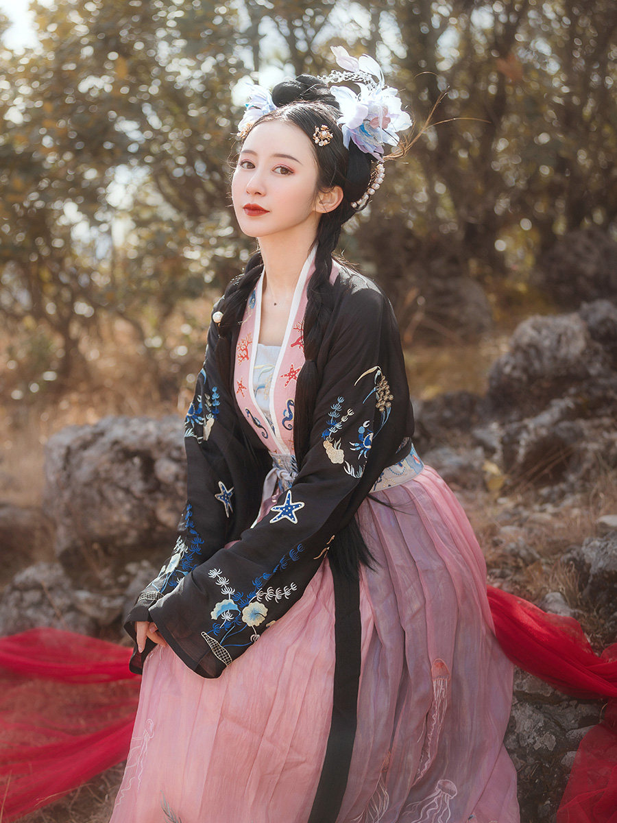 钟灵记海底世界对襟齐腰襦裙吊带汉服搭配大袖广袖春秋夏重工刺绣