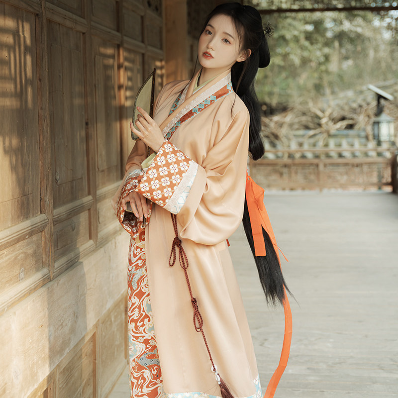 钟灵记吹雪交领直裾素纱单衣腰带宫绦绣花国风汉服