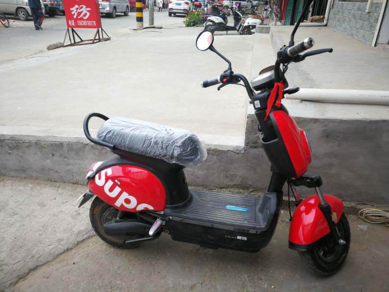 脚垫斯科适用于爱玛tdw608z电动车ido爱度电动车脚垫