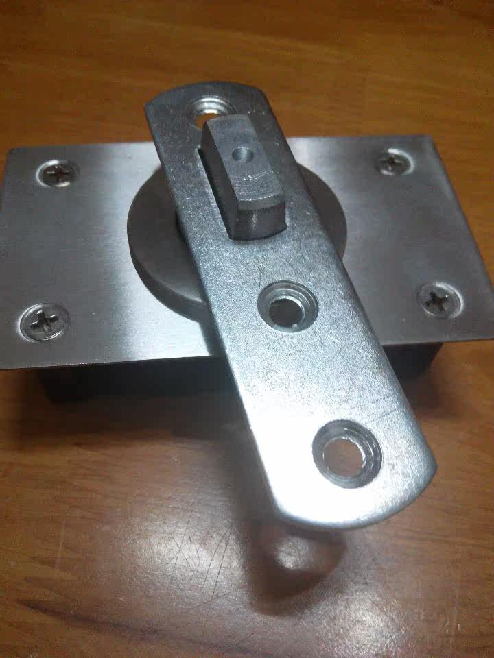 弹簧360度旋转木门地轴铰链肯德基配件无弹力地弹簧