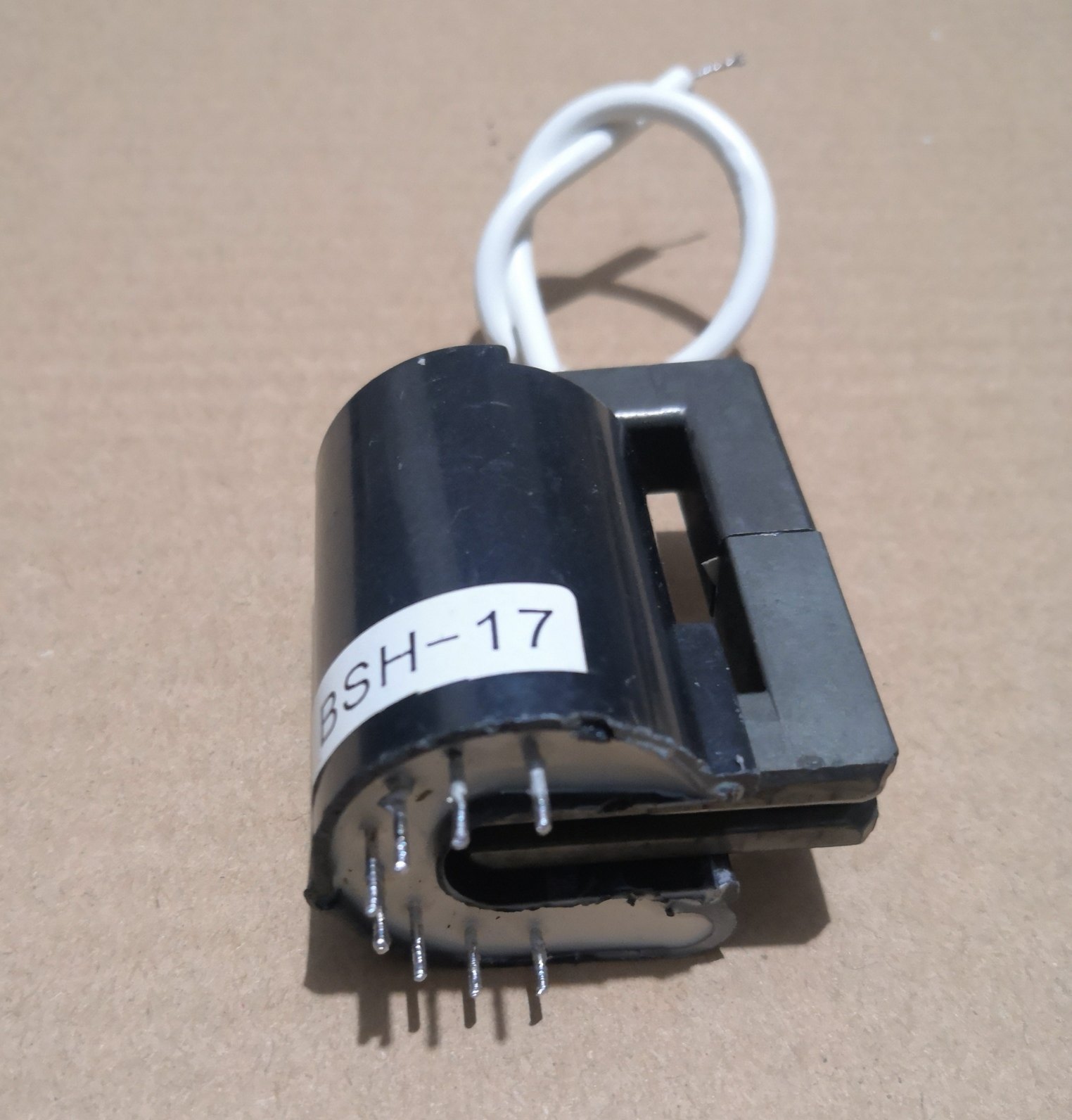 氩弧焊机黑白bsh17高压包电路脚位输入入通一体化电视高压包