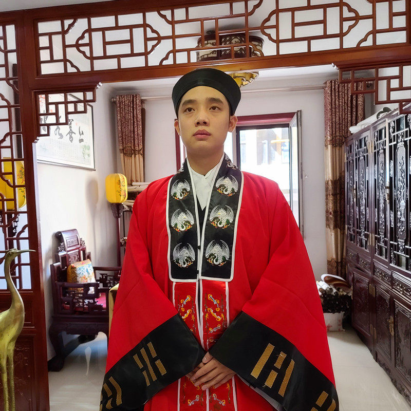 刺绣鹤领太极八卦道袍道教服饰法衣班衣法袍汉服